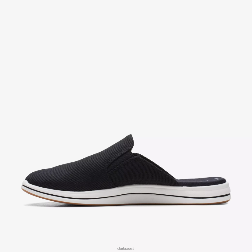 XFL6JJ601 must Clarks tuule kaldal